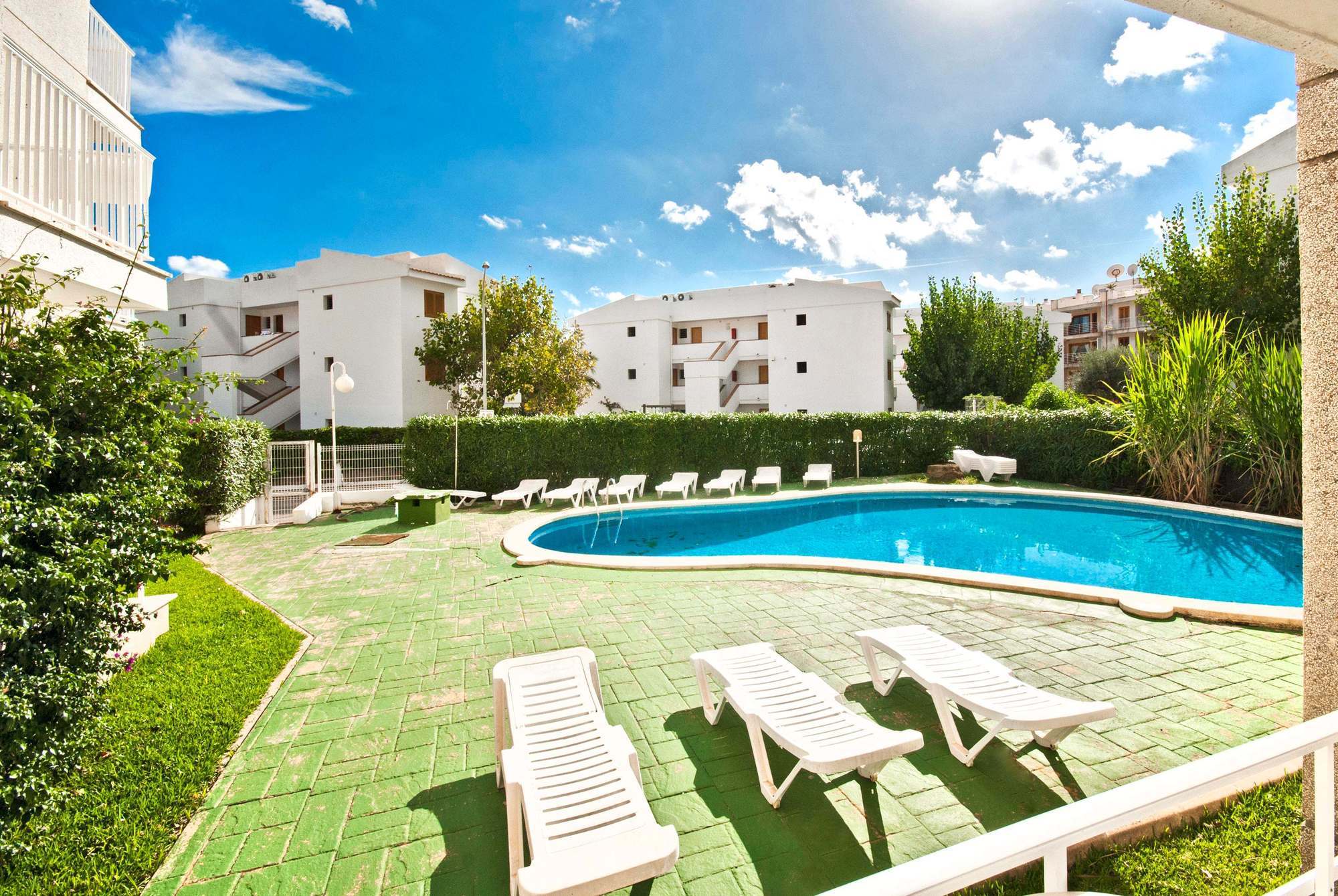 Apartamentos Llevant Port de Pollença Ngoại thất bức ảnh